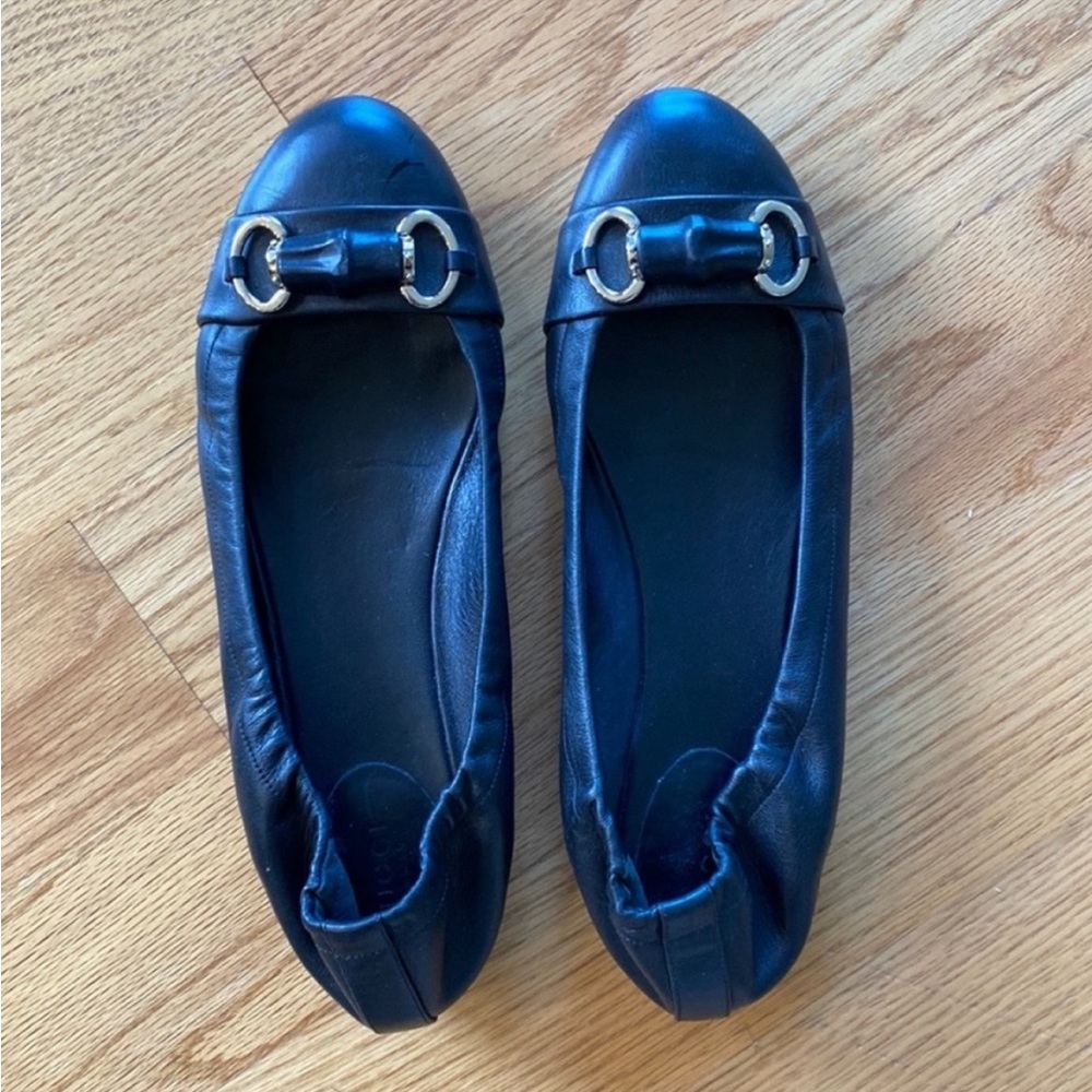 Gucci horse bit shows